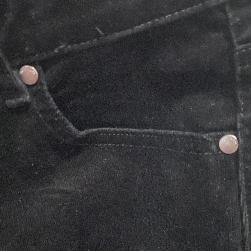 Well Worn Black Skinny Jumpsuit with Sleek Design - Picture 7 of 14